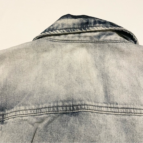 GUESS Women’s Denim Jean Jacket Size Small - Picture 12 of 16